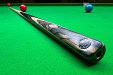 TON PRARAM LTD NO.1835 - ONE PIECE SNOOKER CUE 57.2" / 9.4mm / 18.45oz + EXTS