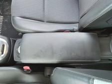 CENTRE ARMREST LID RENAULT