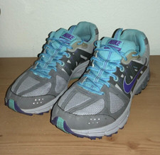 NIKE Women's Zoom Air Flywire