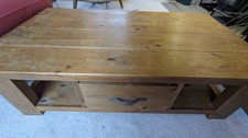 NEXT - Hartford Coffee Table - Solid Oak Table with Drawer and Storage