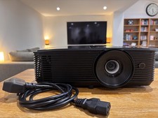 Optoma HD143X 3,200 Lumens 1080p Full HD Home Cinema Projector HDMI Used