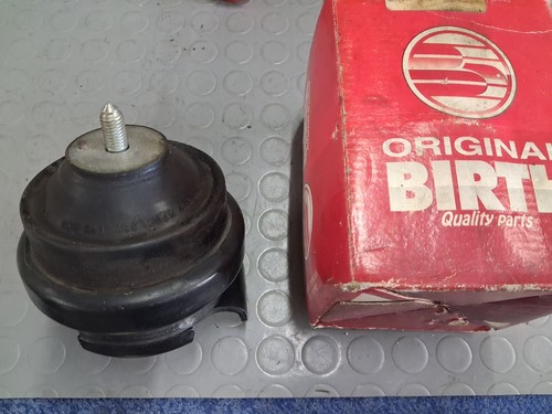 Hydraulic motor mount for - , vw