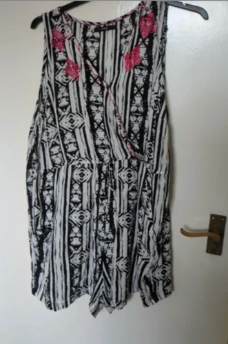 George black white aztec - george, &