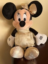 Disney Store Christmas 2013