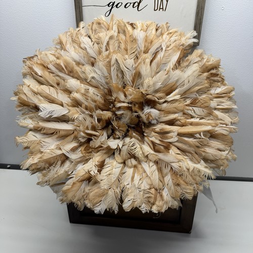 Juju hat ivory - bro, wall