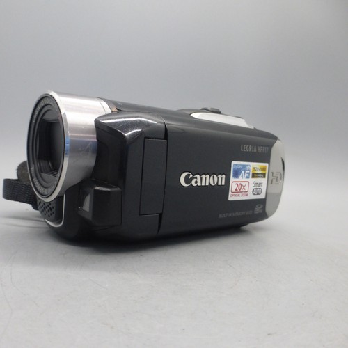 Canon legria r17 - hf, handheld