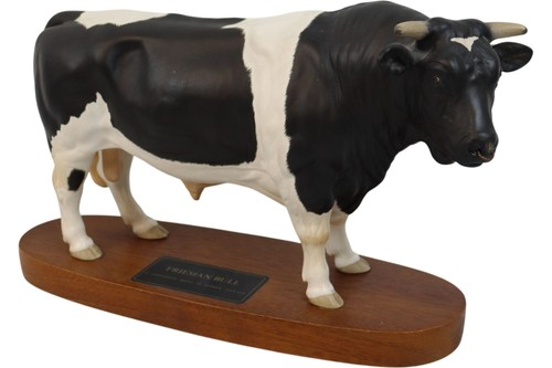 Beswick friesian bull - friesian, figurine