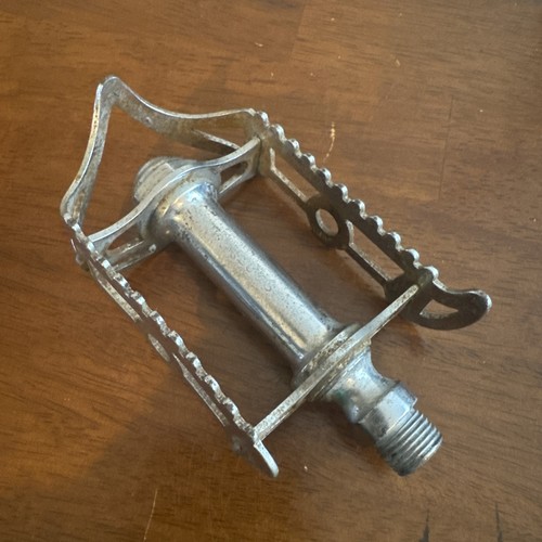Antique frejus rat trap style - rat,