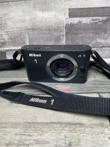 Nikon mirrorless - 1,