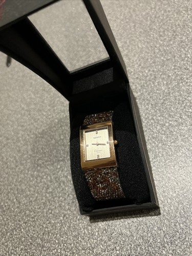 Rare sekonda seksy cannes - sekonda,