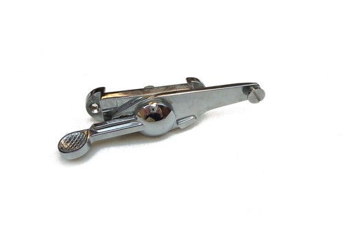 Rear quarter light catch - rh,