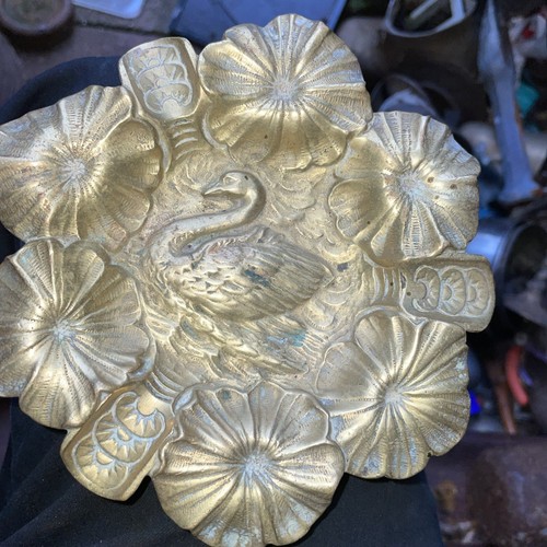 Vintage large flower brass - vintage,