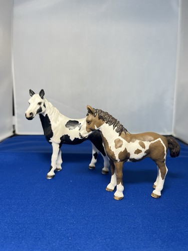 Rare retired schleich pinto - retired,