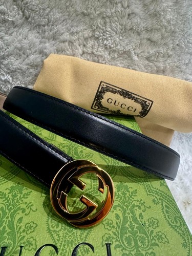 Gucci black leather belt with - leather,