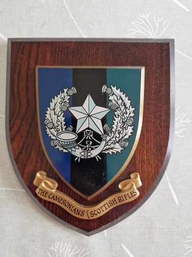 Wall plaque shield the - plaque,