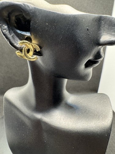18k saudi gold half set - 18k, nwot