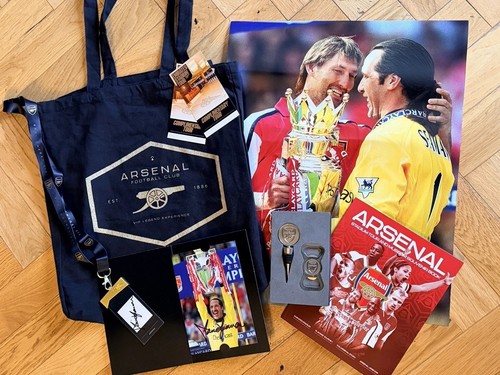 Arsenal vip memorabilia - arsenal, ￼