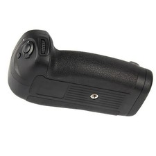 D17 vertical battery grip - battery,