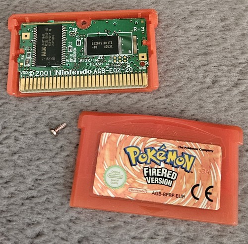 Pokemon fire red version - red,