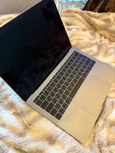 Apple macbook pro - macbook, 2017
