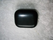 goodmans wireless earbud earphone charging case only working