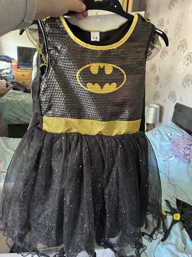 Girls dress batgirl - up,