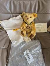 Steiff The 2001 teddy bear