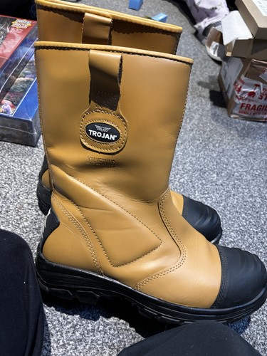 Trojan rigger steel toe - rigger, cap