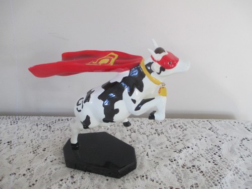 Cow parade figurine super hero - cow,
