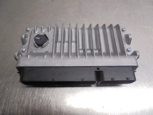 Toyota auris 2015 ecu - auris, 1800cc