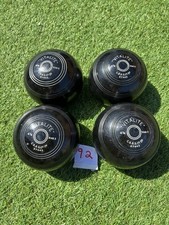 VITALITE LAWN BOWLS   size 3