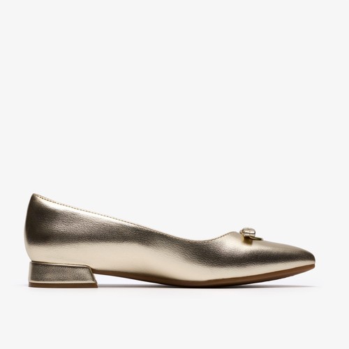 Clarks womens natalyn trim - clarks,