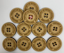 10 x SANTA'S LOST BUTTON - CHRISTMAS EVE, TRADITION, STOCKING FILLER BULK