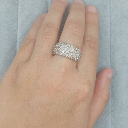 Natural round diamond cluster - diamond,
