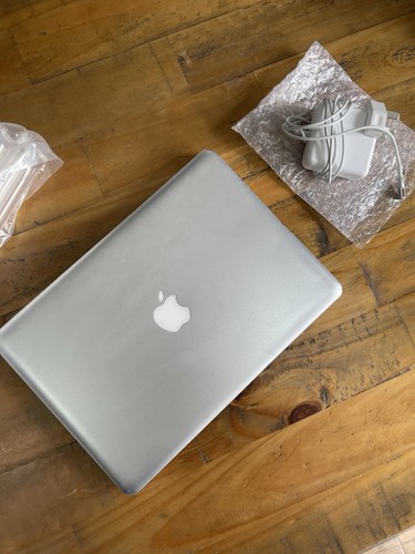 Apple macbook pro md101ll - apple,