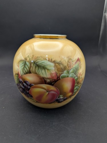 Aynsley orchard gold vase - gold,