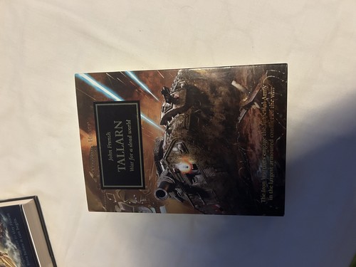 The horus heresy - horus,
