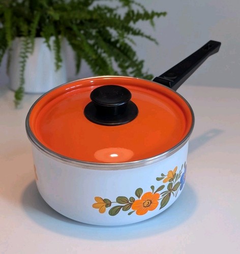 Vintage enamel saucepan lid - enamel, &