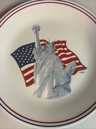 Pyrex corelle vintage plate - corelle,