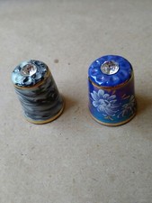 2 CRYSTAL TOPPED  BONE CHINA THIMBLES  ROCKINGHAM BLUE & WHIELDON BLACK AGATE