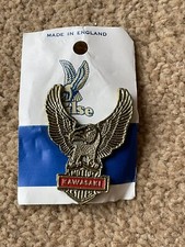 VINTAGE KAWASAKI MOTORCYCLE BIKE BADGE - NEW AND UNUSED GOLD COLOUR