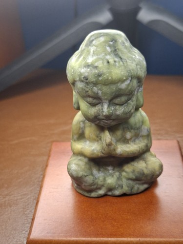 Jade buddha carving 188g - buddha,