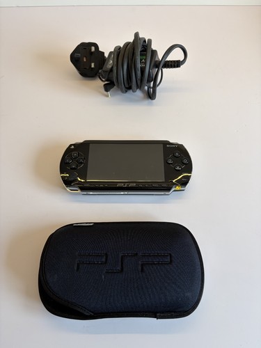Psp 1000 with charger 64gb - psp,