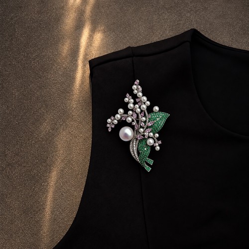 Lily the valley brooch - the,