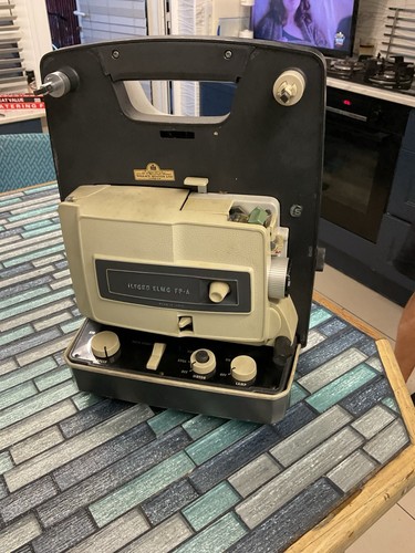 Ilford elmo a projector - ilford, elmo.