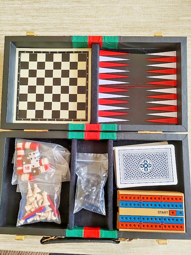 Travel games compendium - travel,