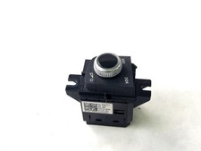 8W1919616D Command Pad Radio