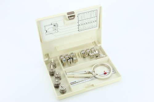 Bernina 910 matic sewing - 910,