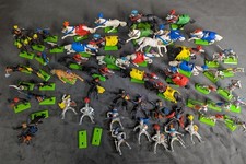 Britains Deetail 1971 Vintage 58 Knights Horses Saracens bundle - parts missing