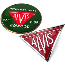 A FINE VINTAGE ALVIS CAR BADGE